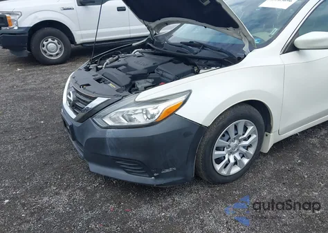 2016 Nissan Altima 2.5 S z USA, uszkodzony, nr VIN 1N4AL3AP3GC271853